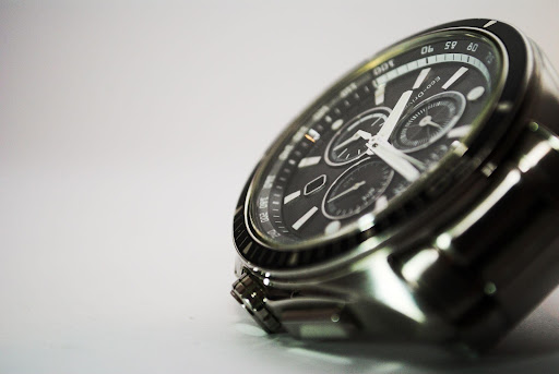 Is It Worth It to Buy a Secondhand Watch?